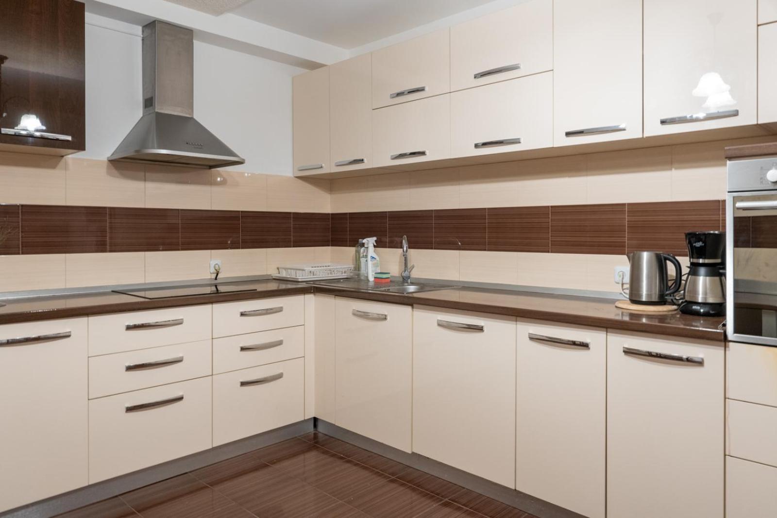 Farawayhomes Aparthotel Near Vienna Airport - Anytime Self Check-In Брук-ан-дер-Лайта Екстер'єр фото