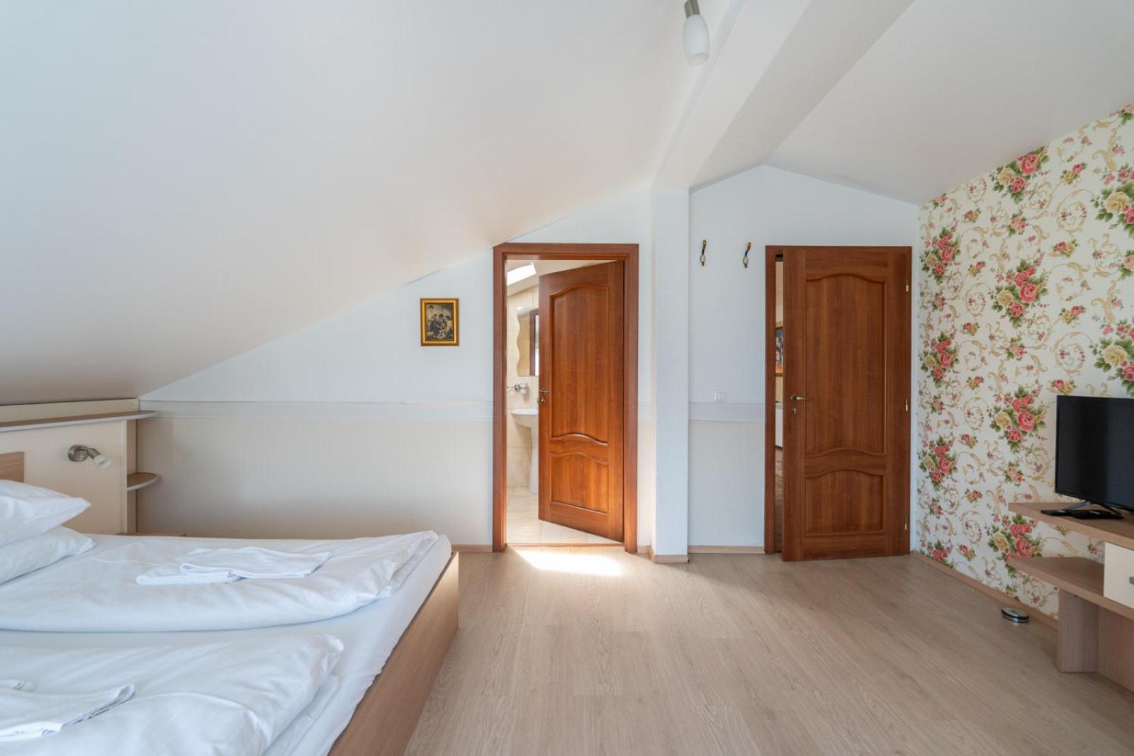 Farawayhomes Aparthotel Near Vienna Airport - Anytime Self Check-In Брук-ан-дер-Лайта Екстер'єр фото