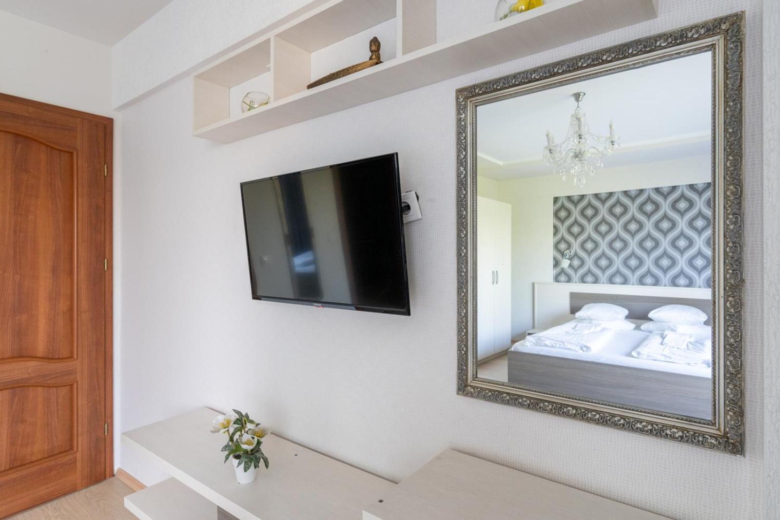 Farawayhomes Aparthotel Near Vienna Airport - Anytime Self Check-In Брук-ан-дер-Лайта Екстер'єр фото